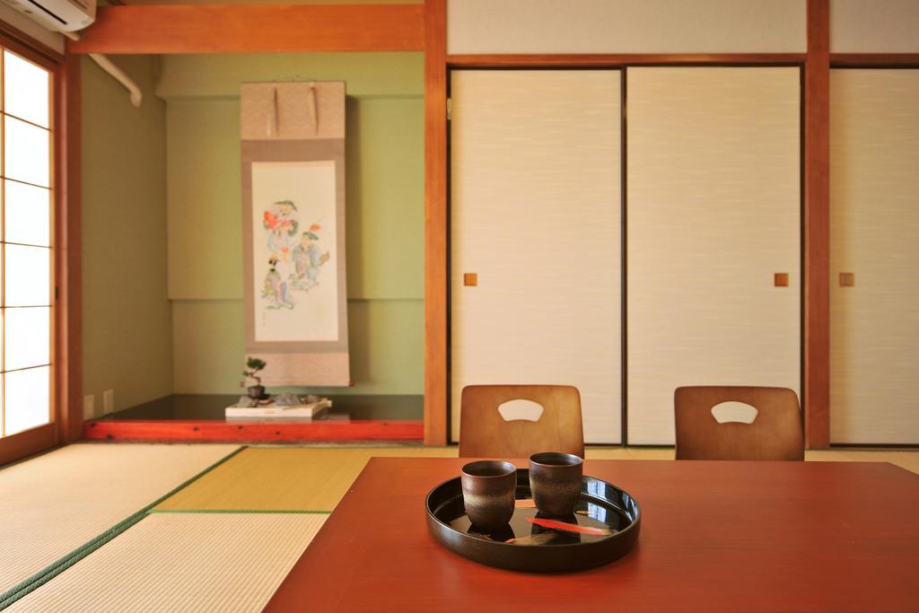 Onsen Hostel Hinoemi Atami  Δωμάτιο φωτογραφία