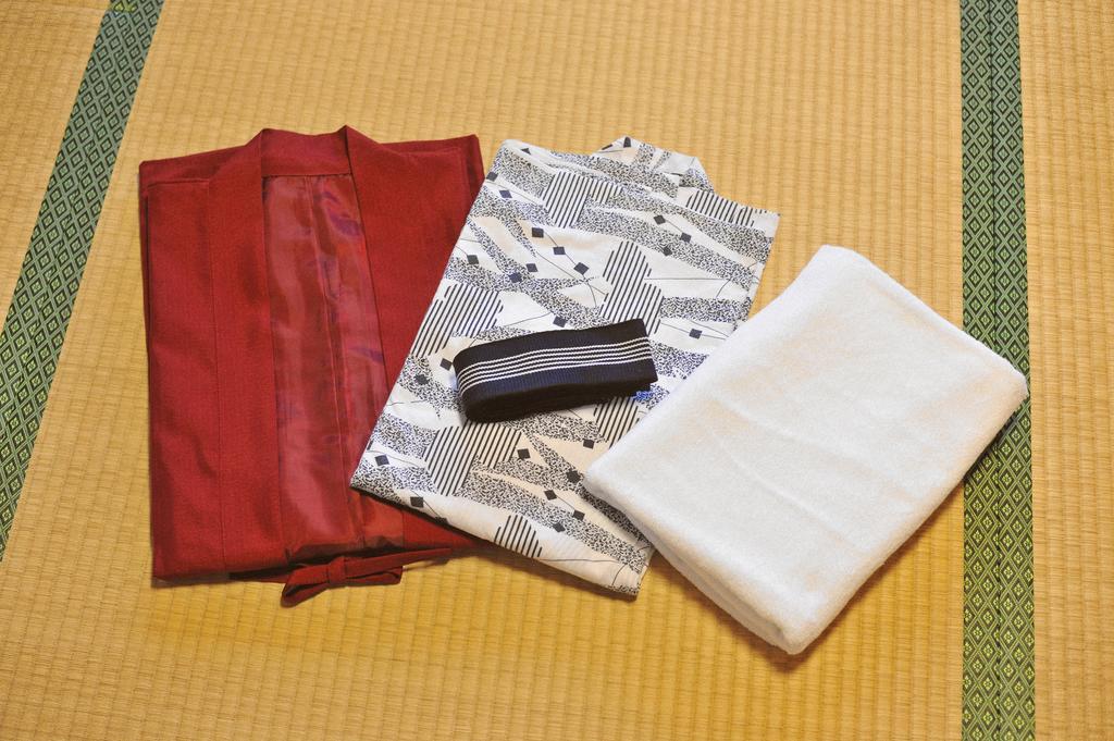 Onsen Hostel Hinoemi Atami  Δωμάτιο φωτογραφία