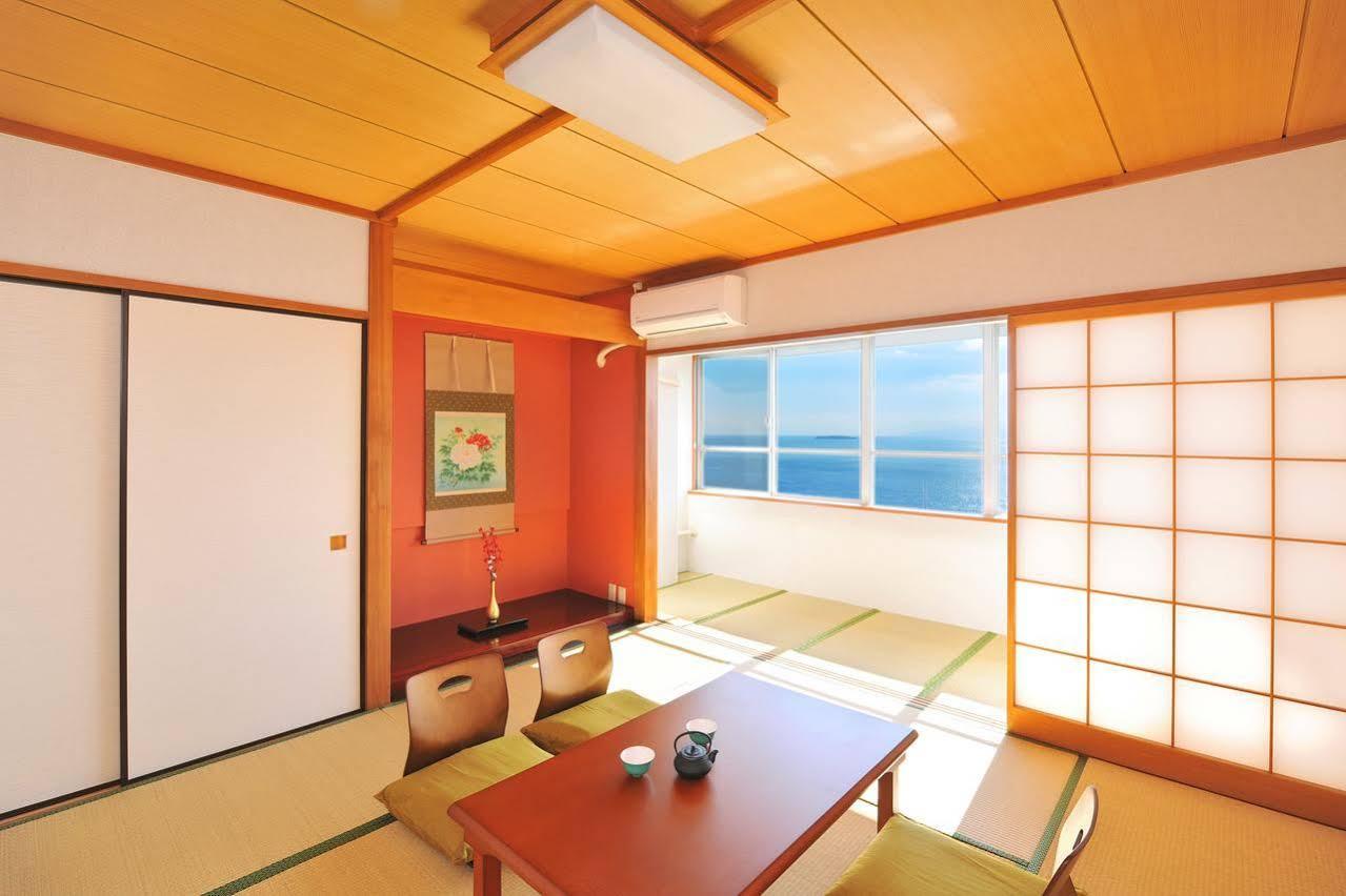 Onsen Hostel Hinoemi Atami  Εξωτερικό φωτογραφία